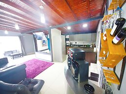 PROMO 18 BDRM Building, Pool+ 5Jacuzzis at Poblado