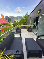 PROMO 18 BDRM Building, Pool+ 5Jacuzzis at Poblado