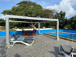 Aquila apartments