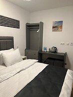Dido Diamond Hotel