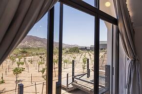 Oeno Wine Lodge