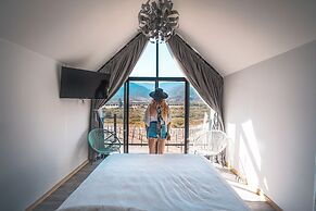Oeno Wine Lodge