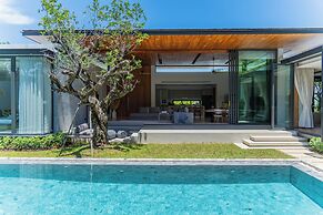 Botanica Foresta 4BR Villa by NLA