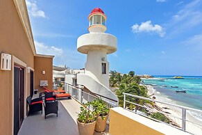 Beachfront Ocean View Penthouse Surf 408