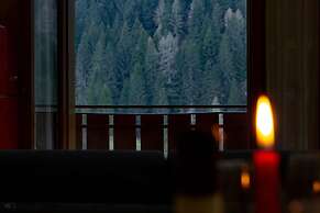 HOTEL MAE'