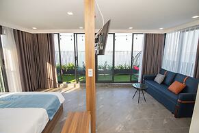 Lake View Hotel