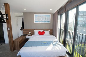 Lake View Hotel
