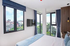 Lake View Hotel