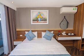Lake View Hotel