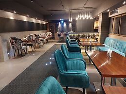 Hotel Apollo Grand