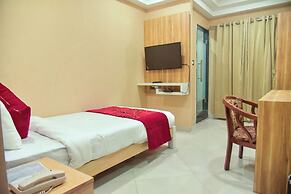 Hotel Apollo Grand