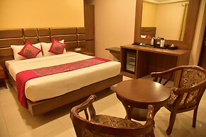 Hotel Apollo Grand