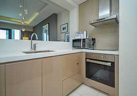 Paramount Towers 1 BR Burj Khalifa View