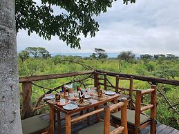 Topi Lodge