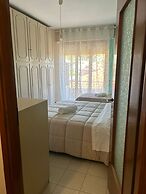 Lora Hotel