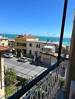 Lora Hotel