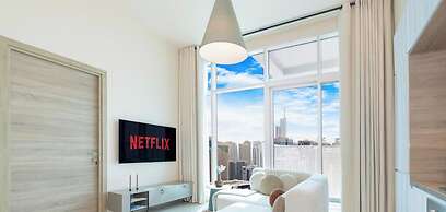 LUX The Ultimate Marina View Suite