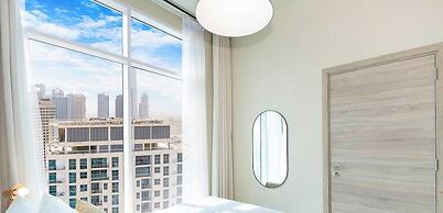 LUX The Ultimate Marina View Suite