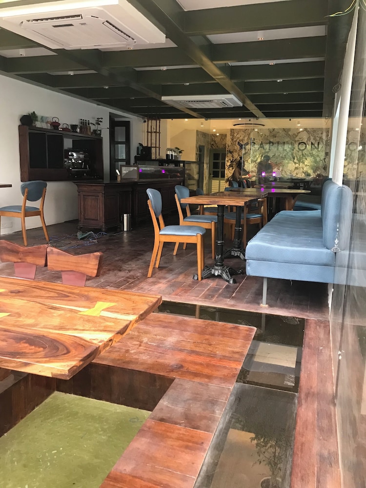 La Papillon Maison