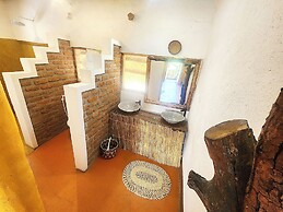Hornbill Bush Lodge