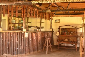 Hornbill Bush Lodge