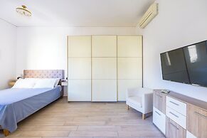 Beverello apartment