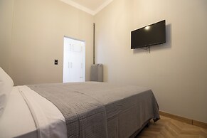 Aerides V Suites