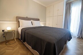 Aerides V Suites