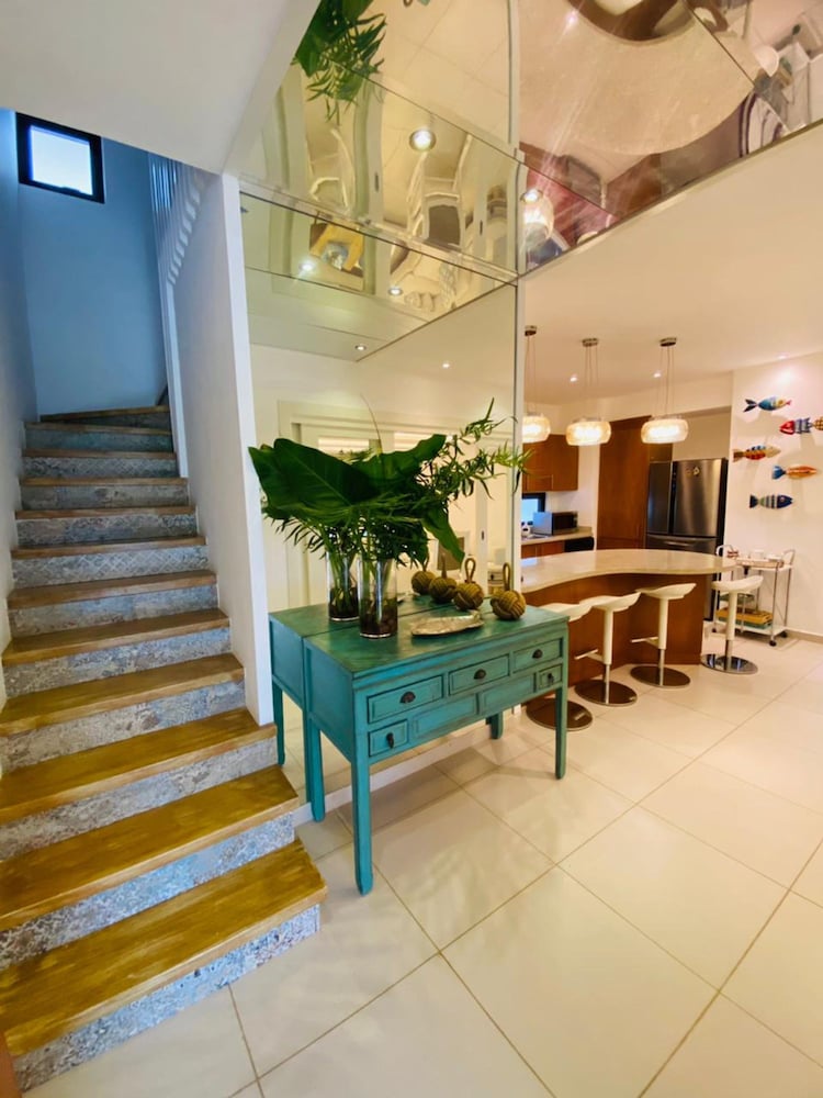 Cozy 3 Bedroom Penthouse in Playa Bonita