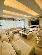 Cozy 3 Bedroom Penthouse in Playa Bonita