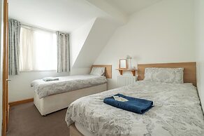 Moonside Rooms