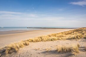 Apartment in De Panne Near Beach