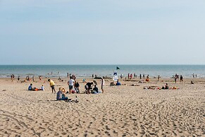 Apartment in De Panne Near Beach