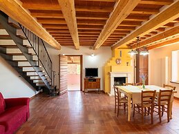 Country House in Cagli With Pool and Views