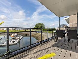 Seaside Escape, Sint-annaland