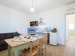 Bright Apartment in a Farmhouse With Swimming Pool