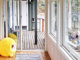 6 Person Holiday Home in Flatanger