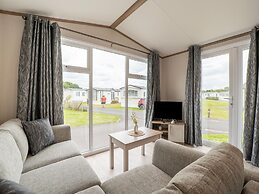 Chalet in De Haan Near Sandy Beaches