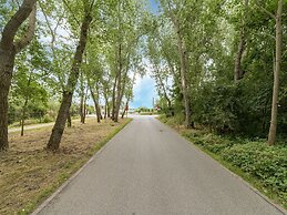 Chalet in De Haan Near Sandy Beaches