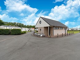 Chalet in De Haan Near Sandy Beaches