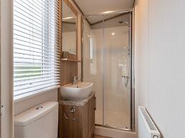 Chalet in De Haan Near Sandy Beaches