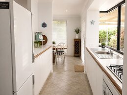 Discover the Charm of Hakea Haven