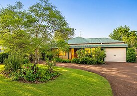 Discover the Charm of Hakea Haven