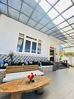 Ruby Peace Hotel