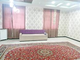 Qamar Hotel