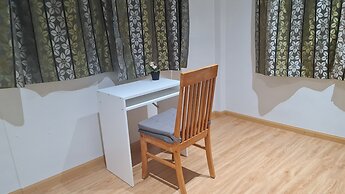 Axis Apartments