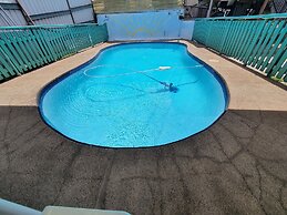 Axis Apartments