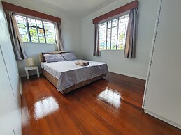 Axis Apartments
