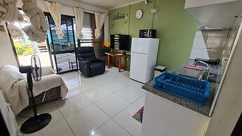 Axis Apartments