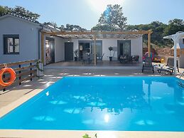 Villa Eleonas With Private Swimming Pool